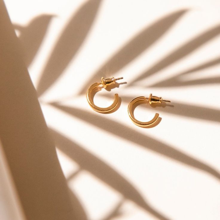 Jewelry Photography with Natural Light